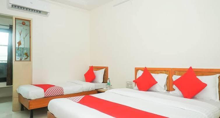 Hotel Kalasai Shirdi Eksteriør bilde